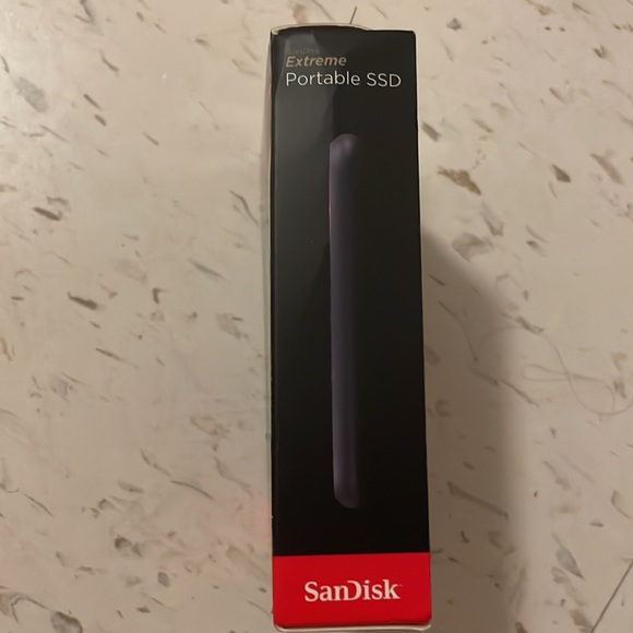 SanDisk extreme portable SSd 1TB - Picture 2 of 7